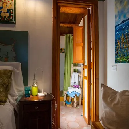 Terre Di Bea By The Sea , Cefalu' Sicily Italy *